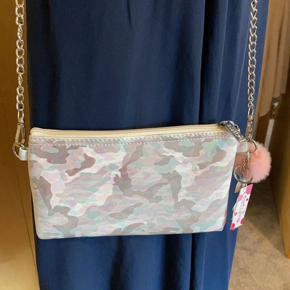 Bari Lynn purse - Picture 9 of 9